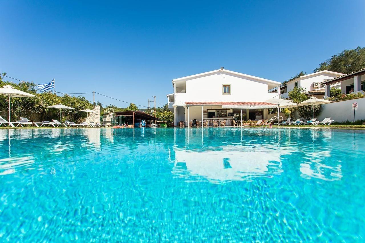 Paradise Inn Liapades Corfu Exterior photo