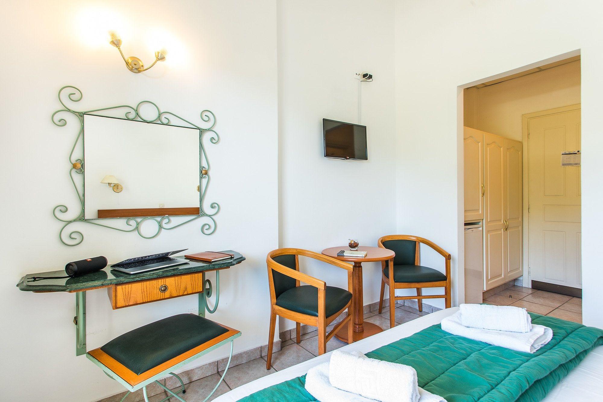 Paradise Inn Liapades Corfu Exterior photo