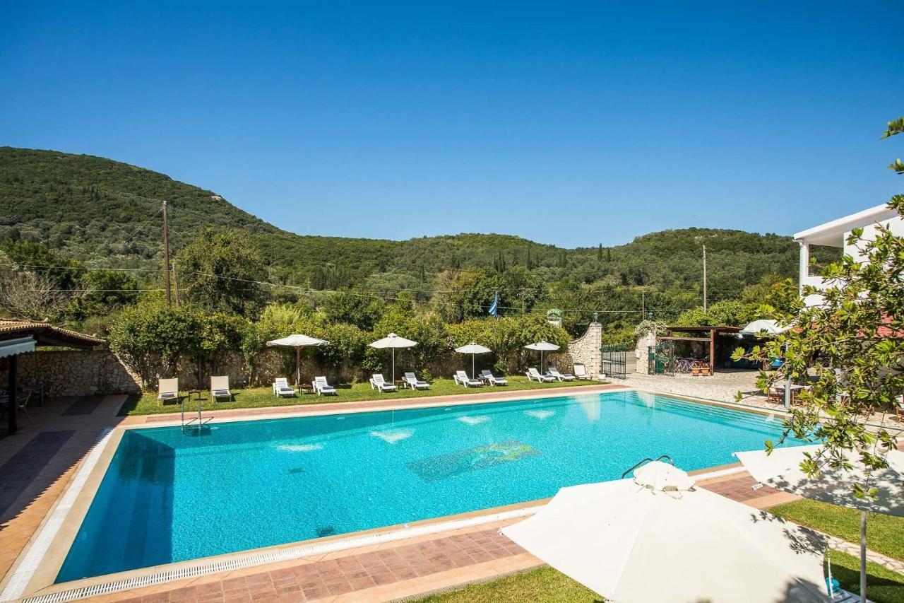 Paradise Inn Liapades Corfu Exterior photo
